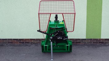 WINCH 2.5T erdészeti csörlő