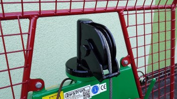 WINCH 2.5T erdészeti csörlő