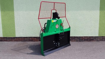 WINCH 7,5T erdészeti csörlő