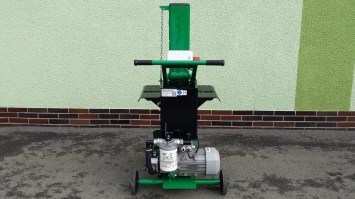 FAMILY 6 tonnás rönkhasító, 3kW-os villanymotorral, állítható rönkasztallal