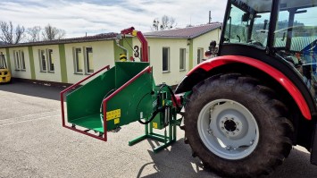 Késes ágaprító - MURENA DR/TRA/02 - traktorhajtású, kardános, pótkocsi vonóhoroggal