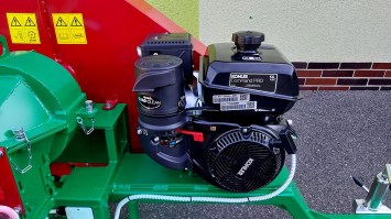PIRANA csigás faaprító 14 LE motorral, 410x100 kerékkel (ST/SPA/02)
