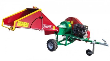 PIRANA LONGA csigás faaprító 15 LE benzin motorral, 410x160 vontatásra alkalmas kerekekkel (SP/SPA/02)