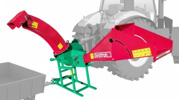 PIRBA Longa PTO csigás faaprító gép - kifúvócsöves traktor után - kardánhajtású (SP/TRA/04)