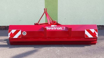 Traktoros tolólap 8mm - acél éllel